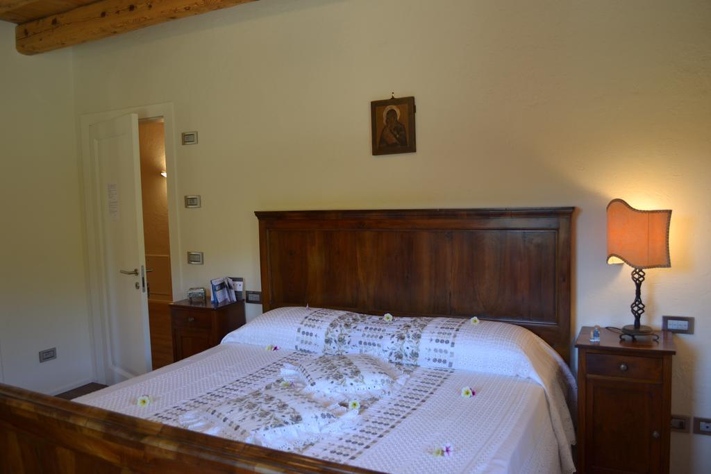Casale La Rocchetta Bed & Breakfast Лониго Екстериор снимка