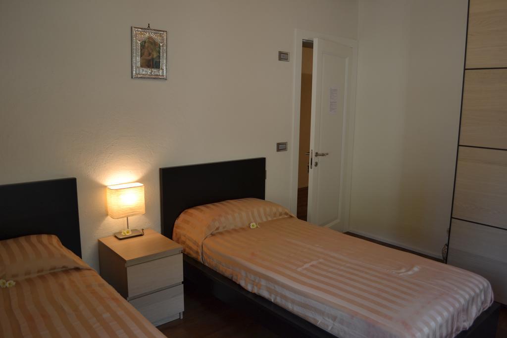 Casale La Rocchetta Bed & Breakfast Лониго Екстериор снимка